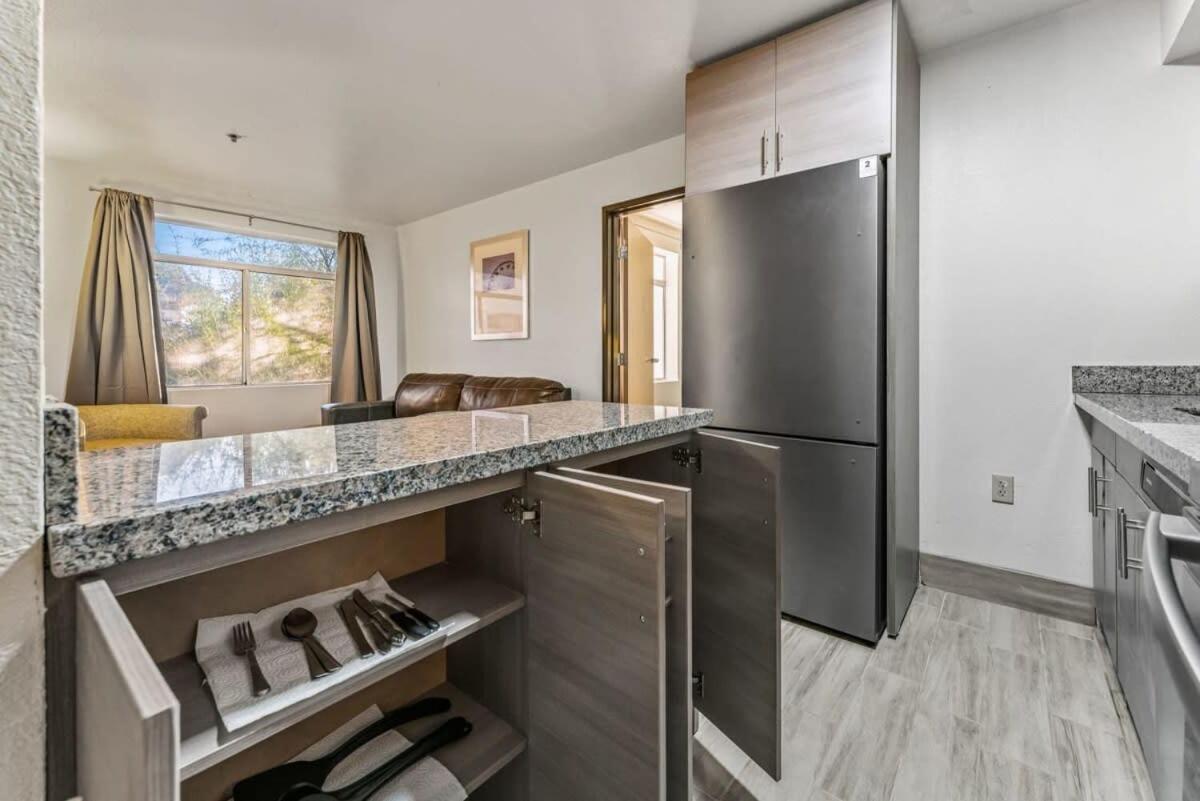 Chandler 2 Bd 1 Ba Apartment Lux2 Luaran gambar