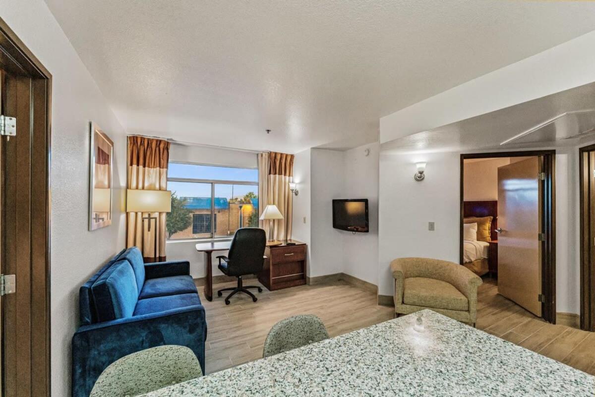 Chandler 2 Bd 1 Ba Apartment Lux2 Luaran gambar